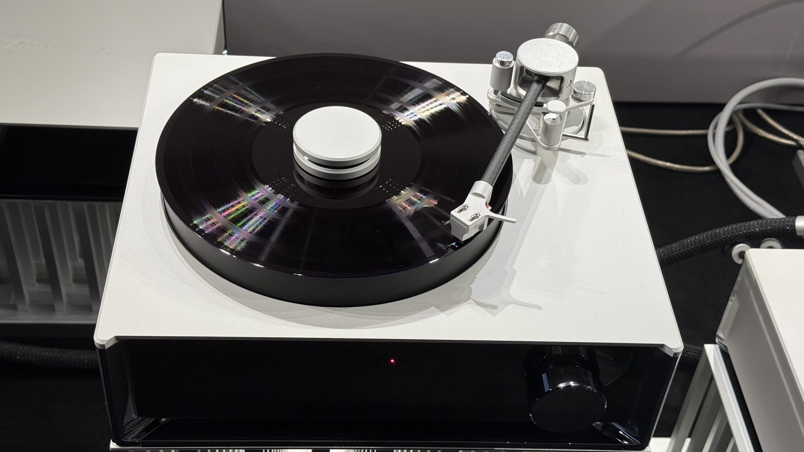 High-end 2025: Ny referenceserie fra Burmester 3 IMG 2093 scaled